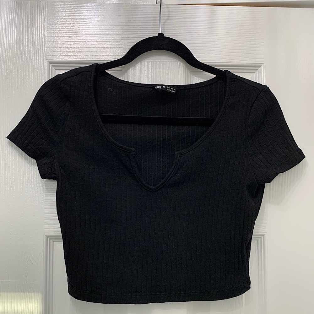 Notched Cropped T-Shirt